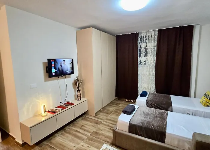 Cozy Centrally Located For Up To Three Or Four Guests Family 10 Min Walk From Center Daire *