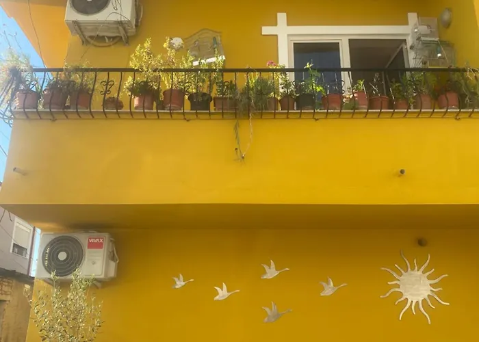 Διαμέρισμα Cozy Centrally Located For Up To Three Or Four Guests Family 10 Min Walk From Center